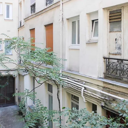 Charming In The Heart Of The 11th *